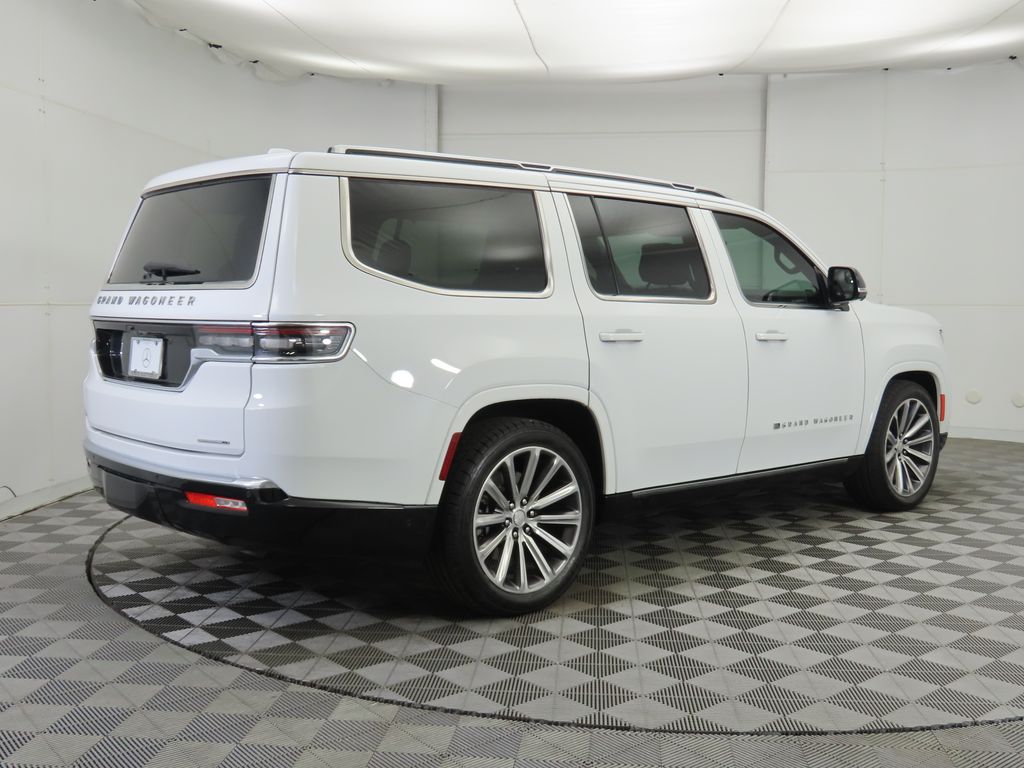 Thumbnail: 2023 Jeep Grand Wagoneer - 5
