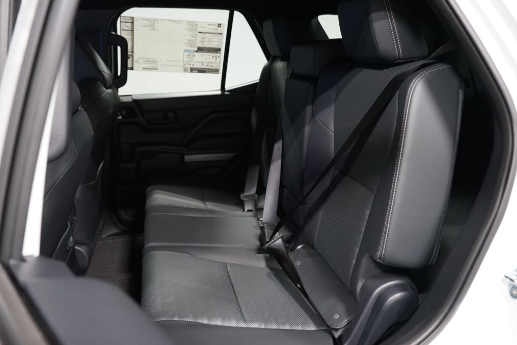 Thumbnail: 2026 Toyota 4Runner - 32