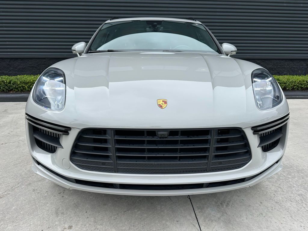 Thumbnail: 2021 Porsche Macan - 8