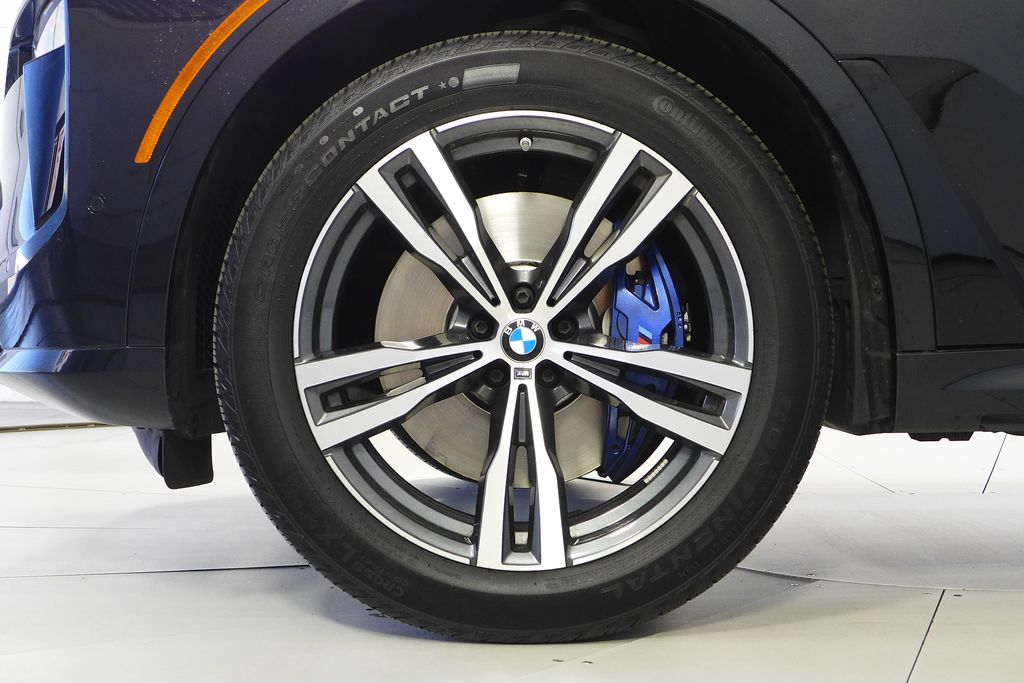 Thumbnail: 2025 BMW X7 - 5