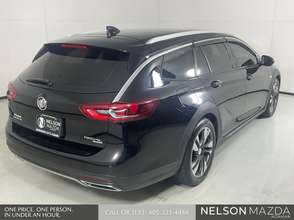2018 Buick Regal TourX