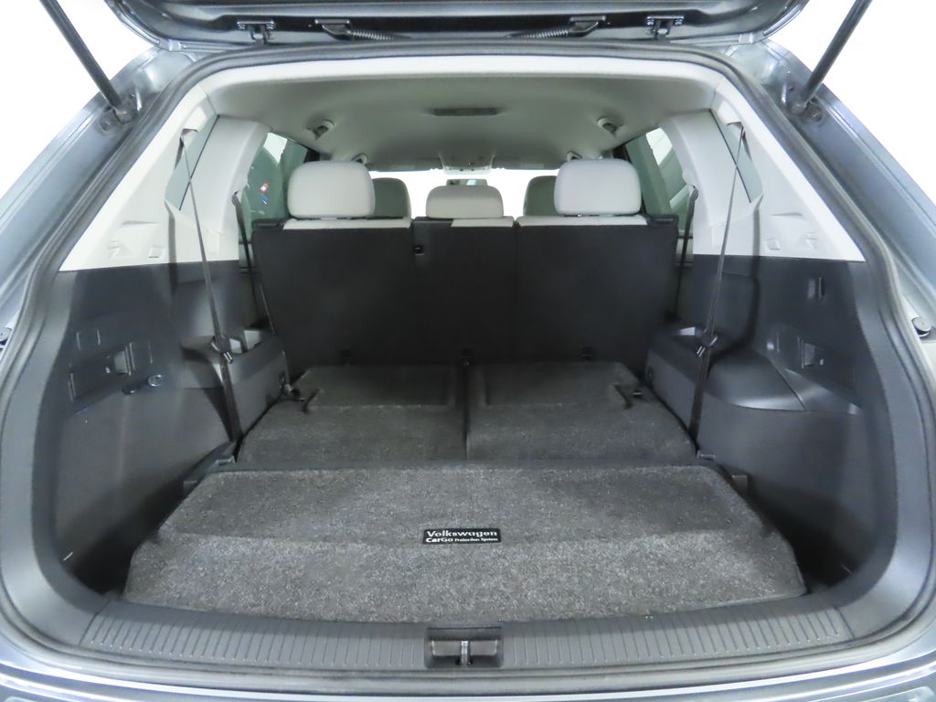 Thumbnail: 2022 Volkswagen Tiguan - 28