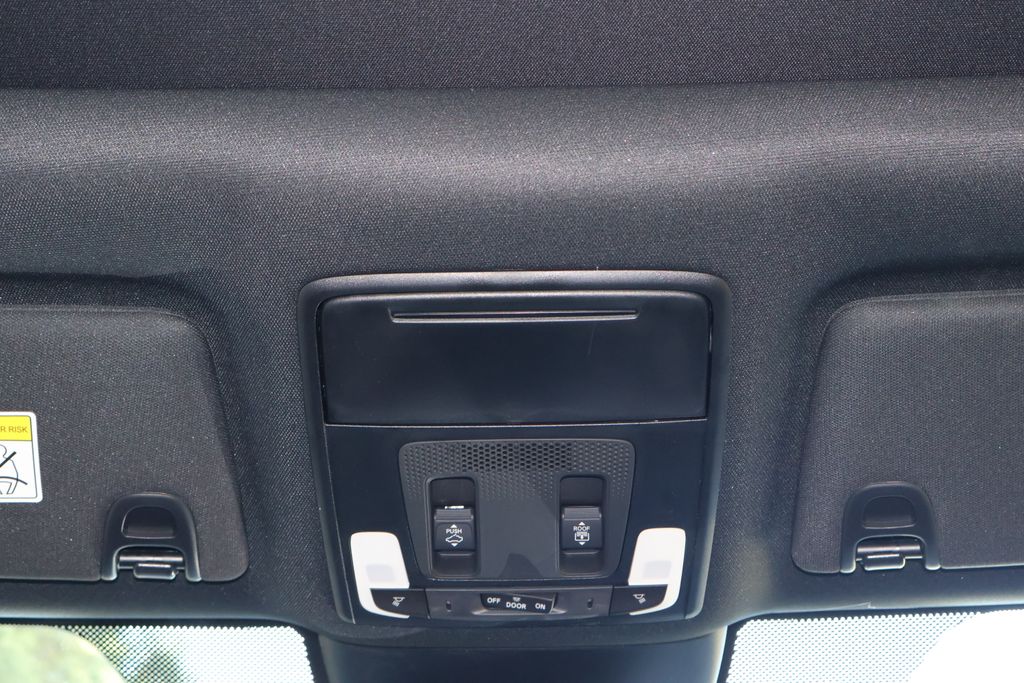 2025 Honda Pilot Black Edition 27