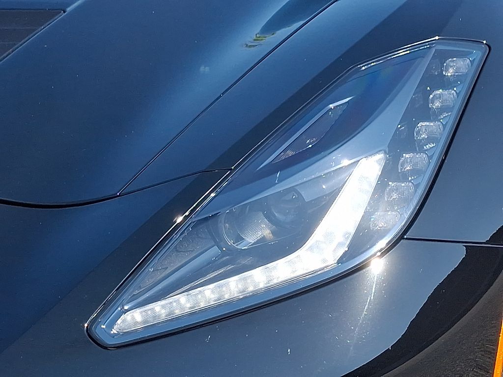 Thumbnail: 2017 Chevrolet Corvette - 9