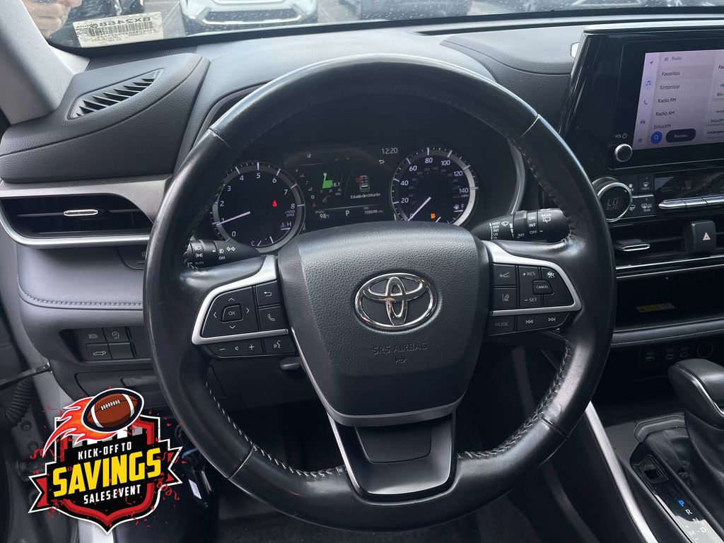 Used 2023 Toyota Highlander SUV