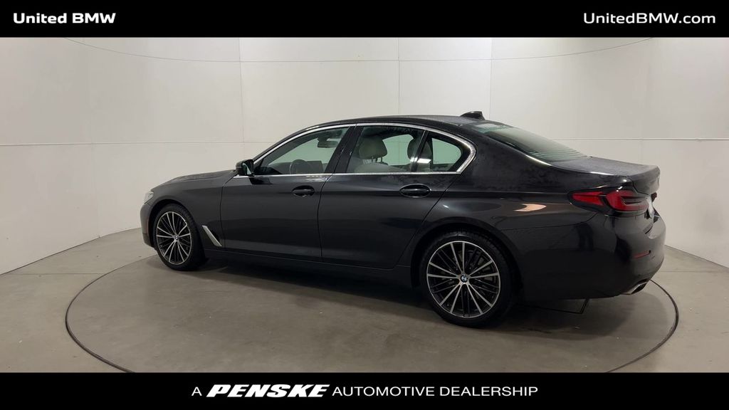 2022 BMW 5 Series 530i 6