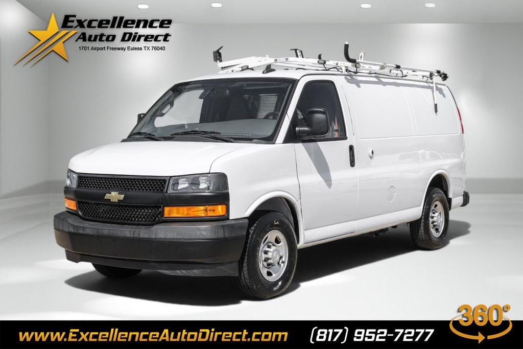 Summit White 2018 Chevrolet Express Cargo Van Rear-Wheel Drive 8-Speed Automatic Overdrive