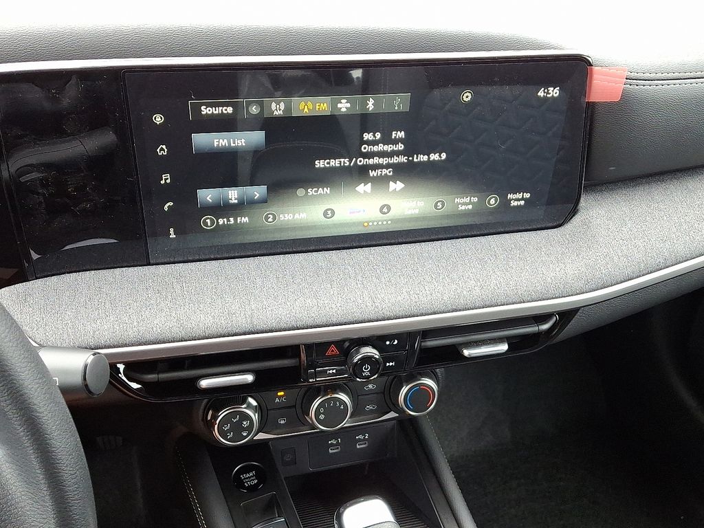 Thumbnail: 2025 Nissan Kicks - 7