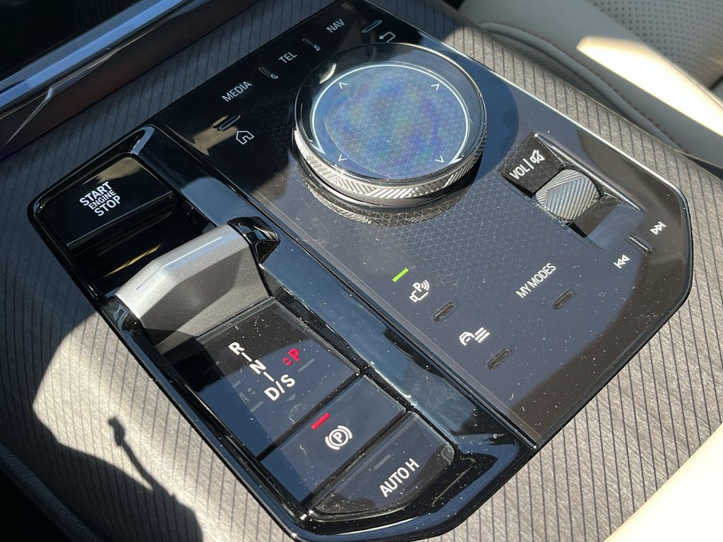 Thumbnail: 2026 BMW X3 - 20