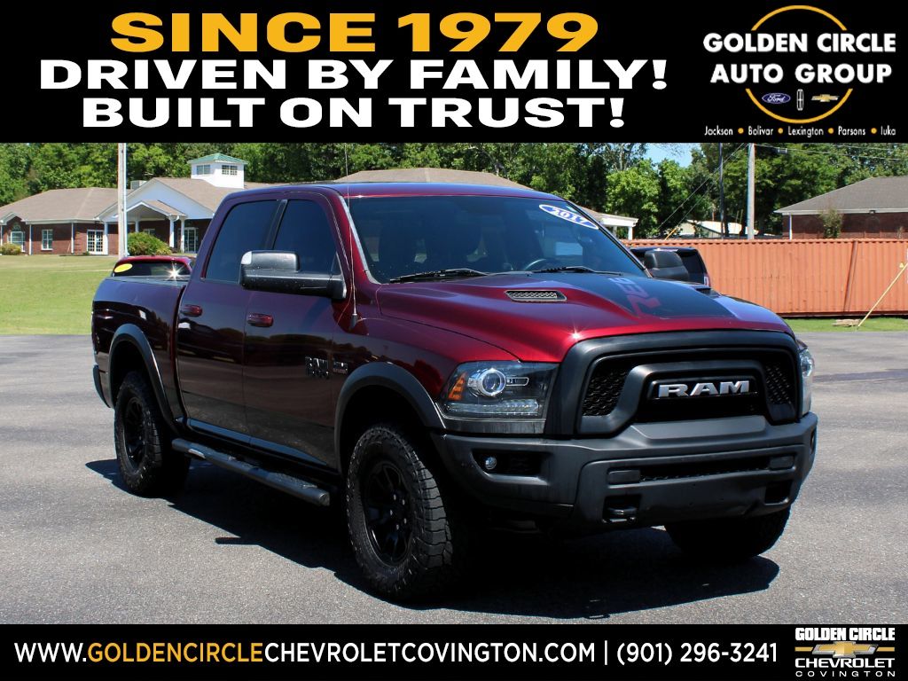 Delmonico Red Pearlcoat 2017 RAM 1500 Pickup Truck Four-Wheel Drive 8-Speed Automatic