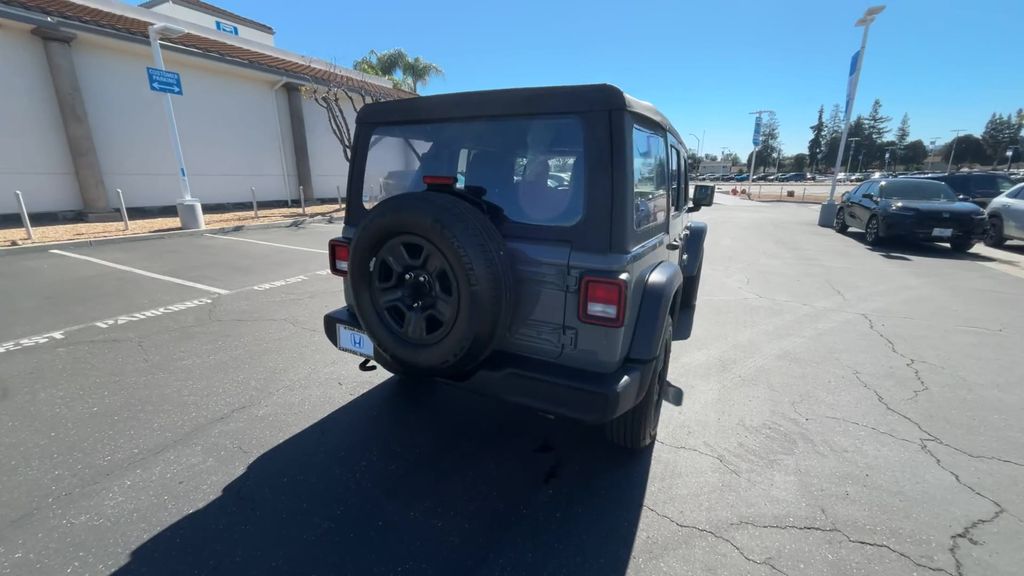 Thumbnail: 2023 Jeep Wrangler - 8