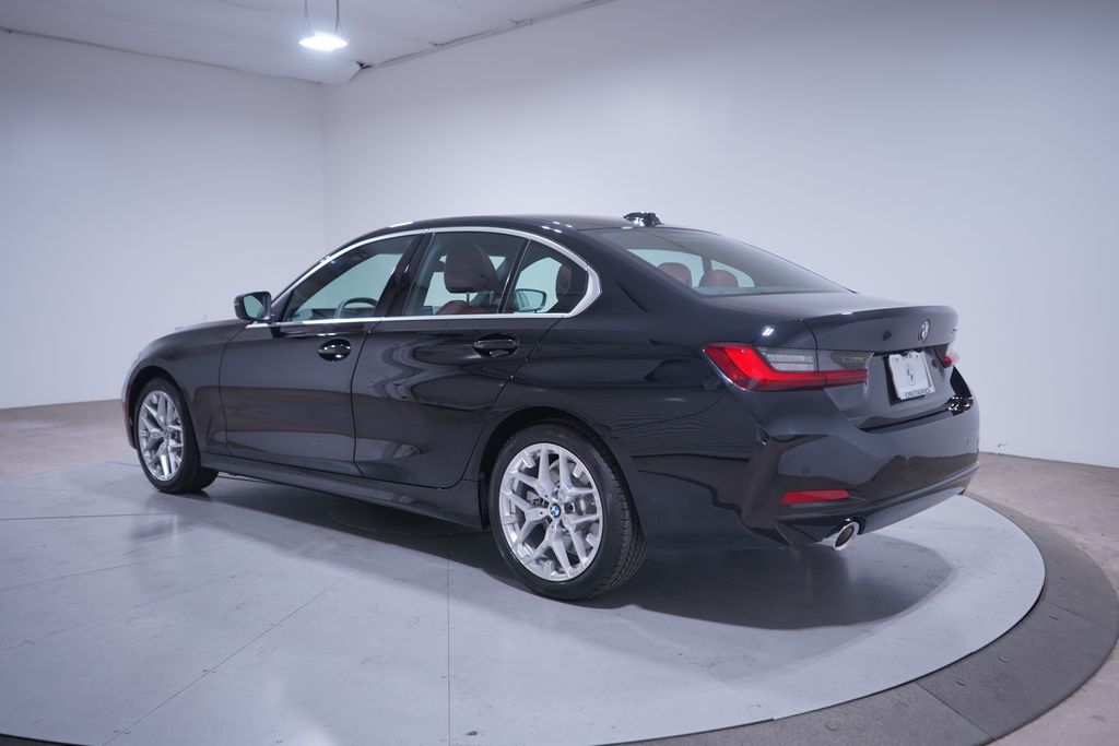 Thumbnail: 2025 BMW 3 Series - 3