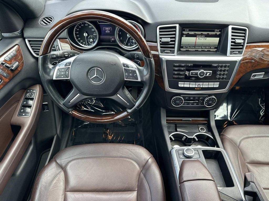 Thumbnail: 2015 Mercedes-Benz M-Class - 32