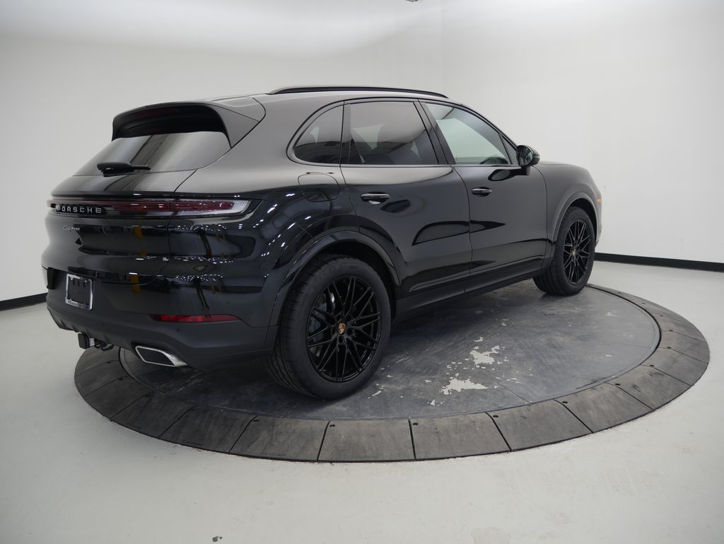 Thumbnail: 2026 Porsche Cayenne - 6