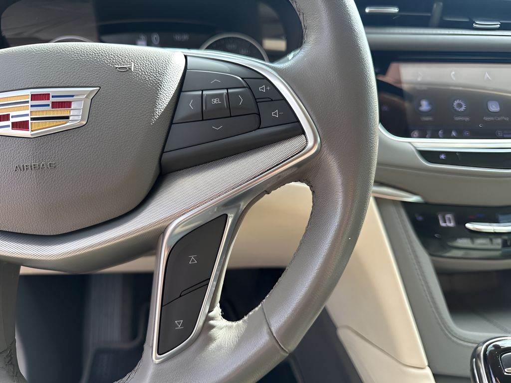 Used Car 2023 Cadillac Xt5  Premium Luxury For Sale Under $35,000 In Austin, Texas