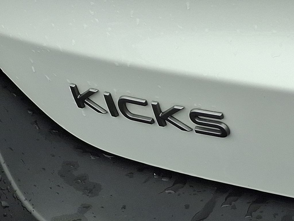 Thumbnail: 2025 Nissan Kicks - 30