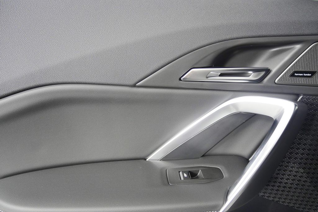Thumbnail: 2026 BMW X1 - 13