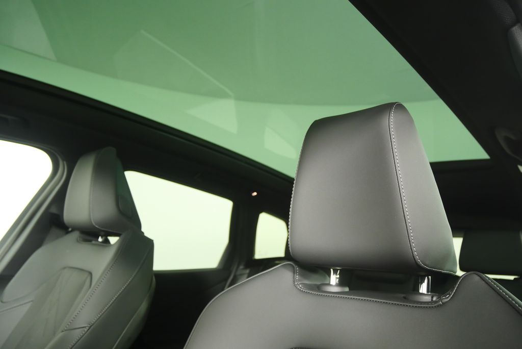 Thumbnail: 2025 BMW X3 - 11