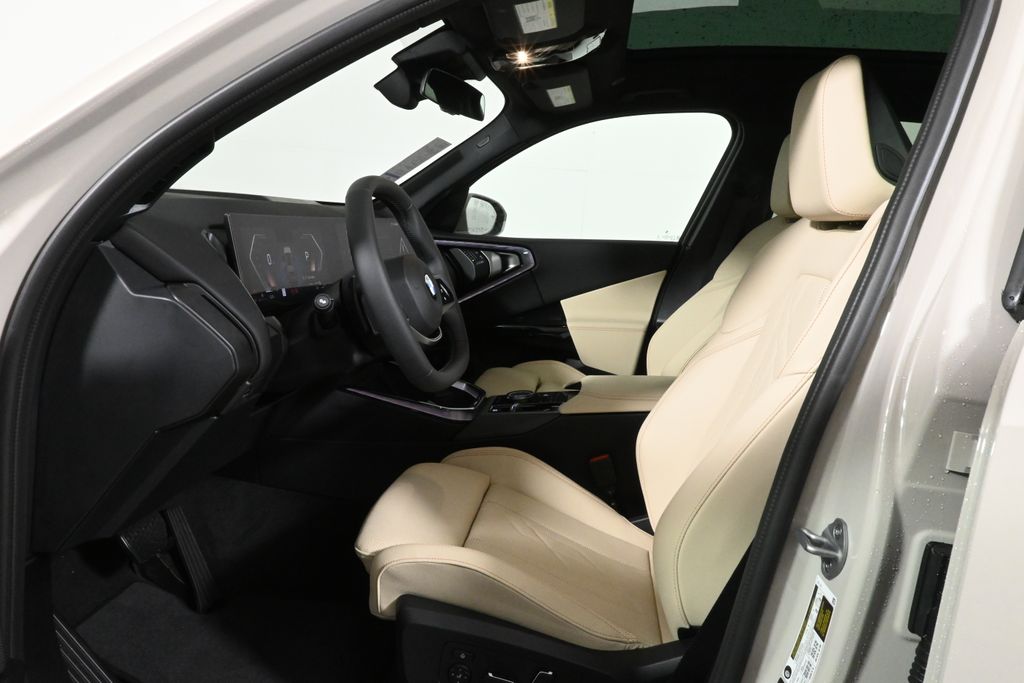 Thumbnail: 2026 BMW X3 - 3