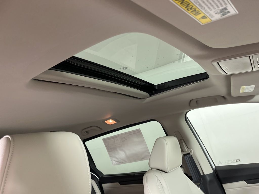 2025 Honda Odyssey EX-L 12
