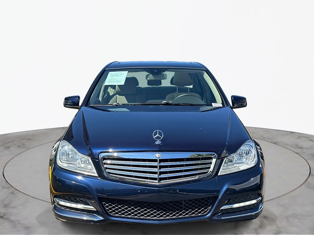 Thumbnail: 2012 Mercedes-Benz C-Class - 3
