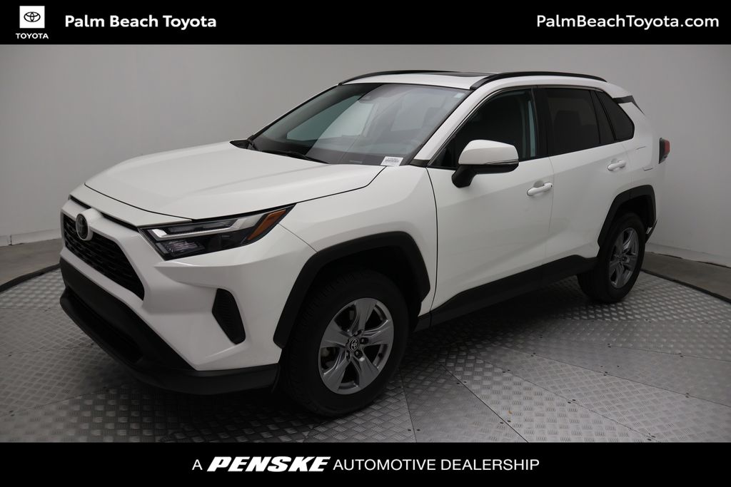 2017 Toyota Prius v Three -
                  West Palm Beach, FL