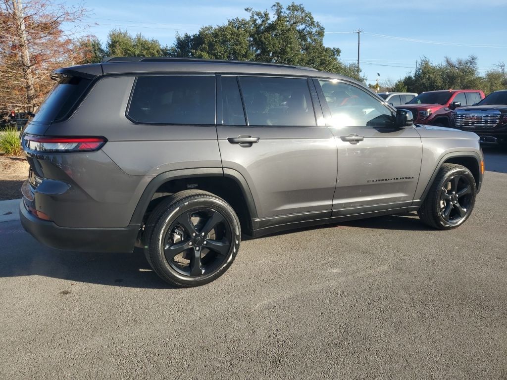Used Car 2023 Jeep Grand Cherokee L  Limited For Sale Under $30,000 In Austin, Texas