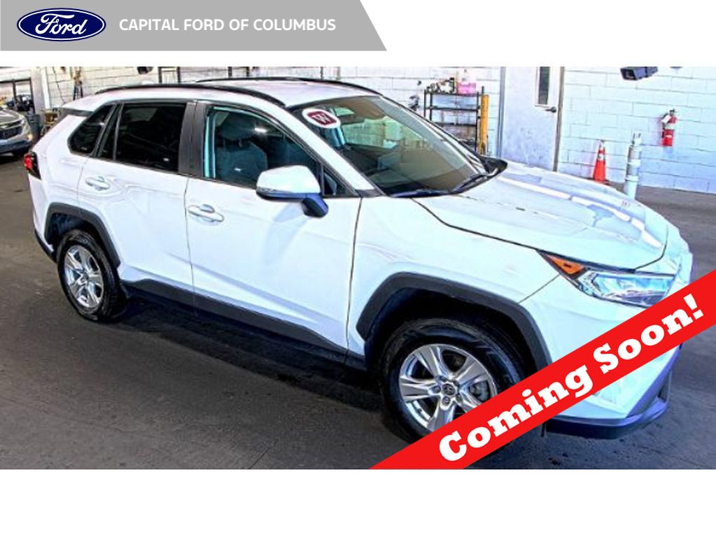 2021 Toyota RAV4 XLE AWD