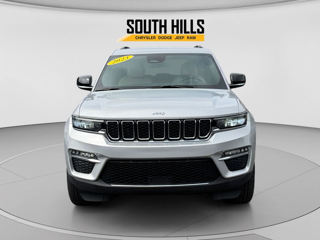 2023 Jeep Grand Cherokee Limited Silver at Auto Express Mitsubishi