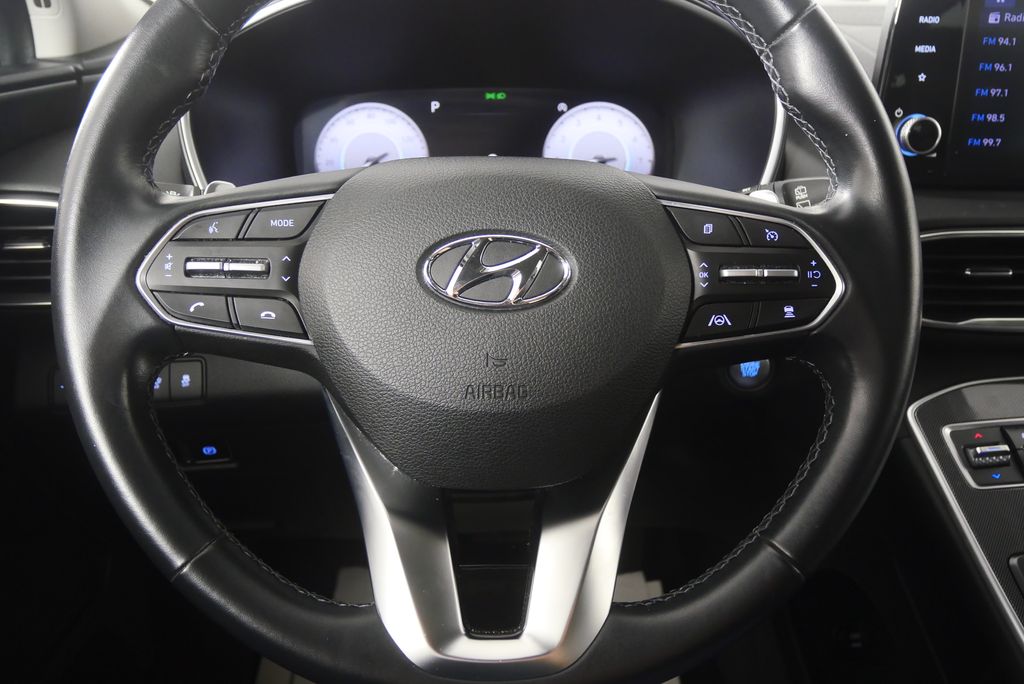 Thumbnail: 2022 Hyundai Santa Fe - 17