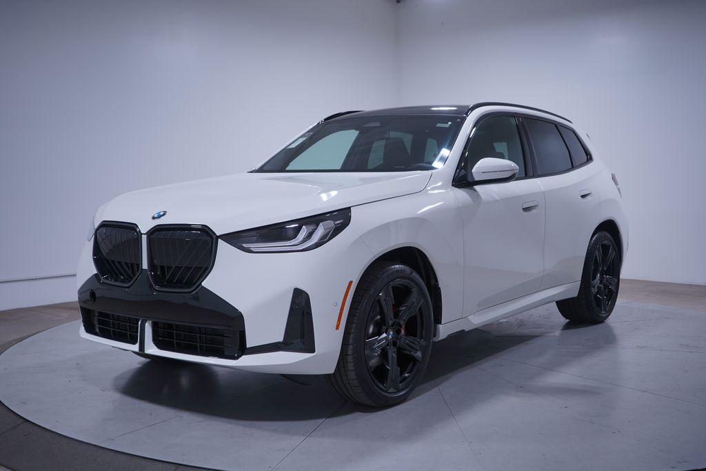 Thumbnail: 2026 BMW X3 - 1