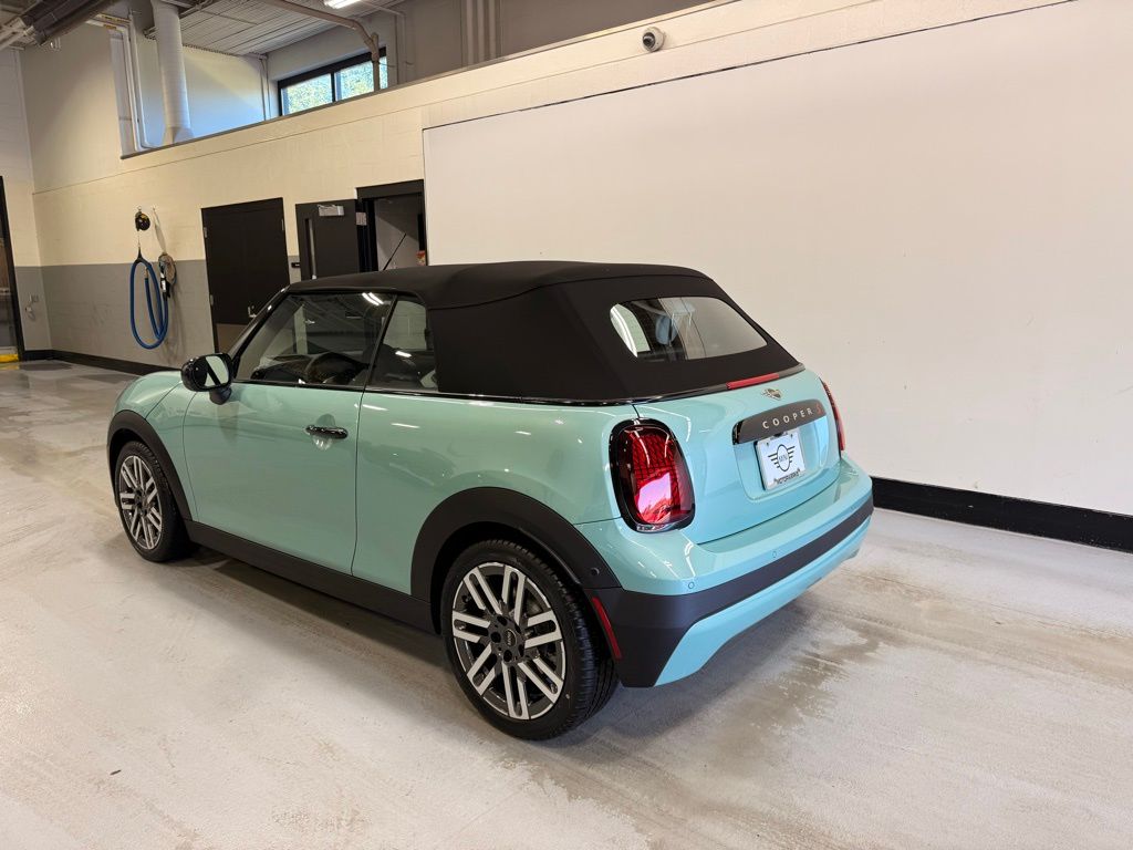 Thumbnail: 2026 MINI Cooper - 3