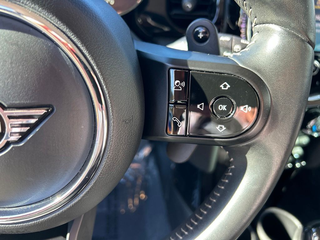 Thumbnail: 2022 MINI Cooper - 17