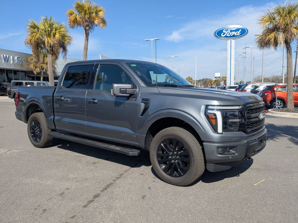 2025 Ford F-150 LARIAT