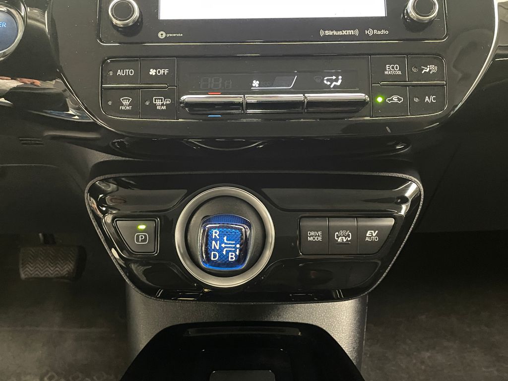 2022 Toyota Prius Prime LE 27