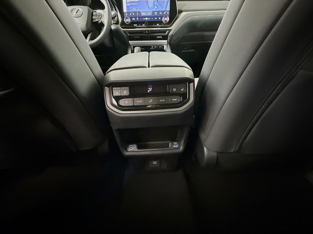 Thumbnail: 2026 Lexus TX - 18