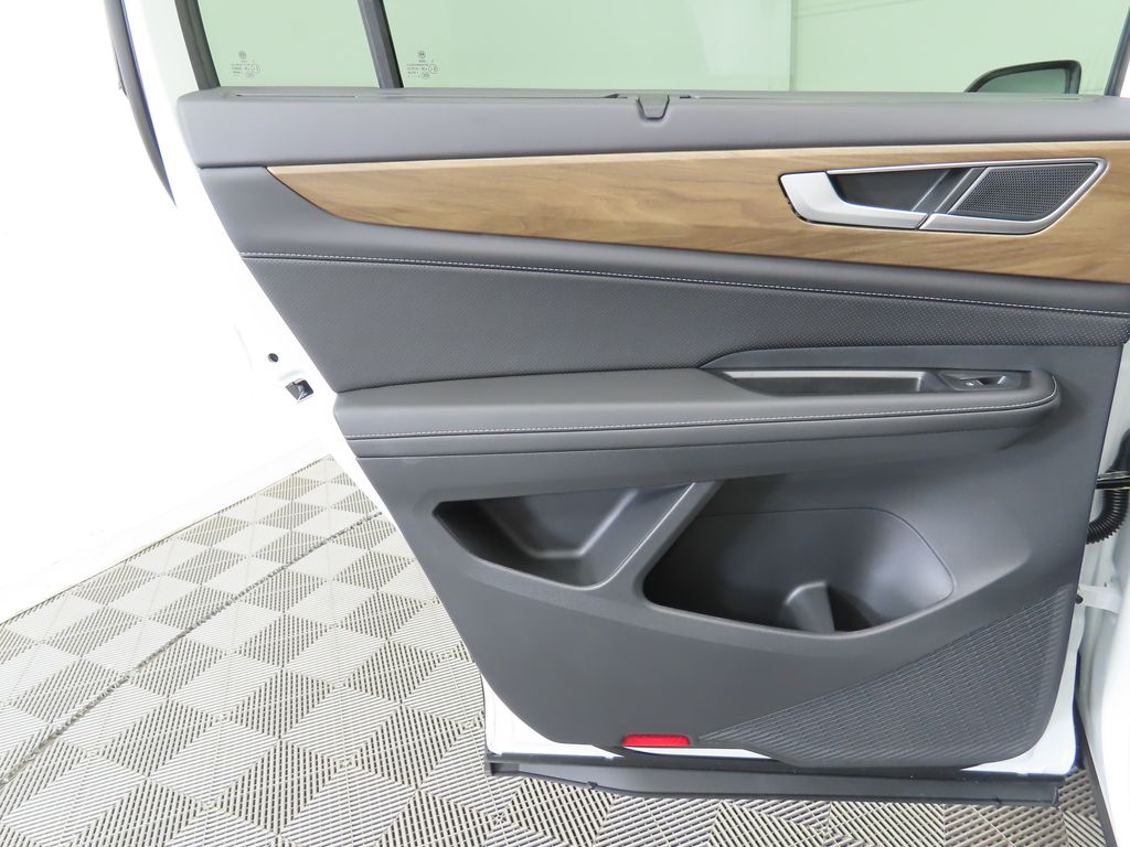 Thumbnail: 2026 Volkswagen Atlas - 26