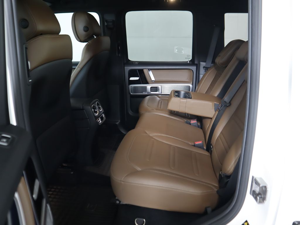 Thumbnail: 2021 Mercedes-Benz G-Class - 21