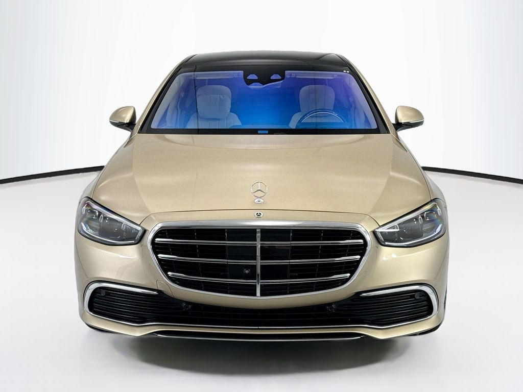 Thumbnail: 2023 Mercedes-Benz S-Class - 2