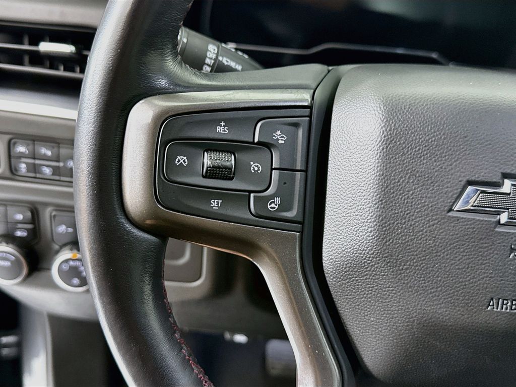 Thumbnail: 2022 Chevrolet Tahoe - 11