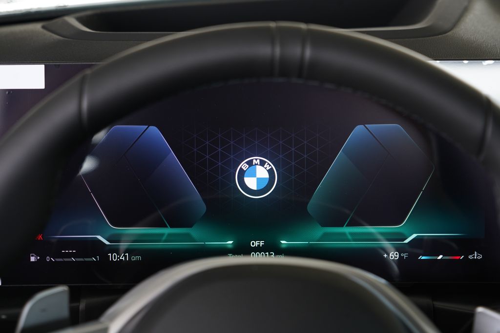 Thumbnail: 2026 BMW 3 Series - 16