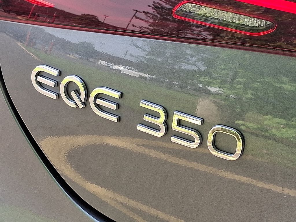 Thumbnail: 2024 Mercedes-Benz EQE - 30