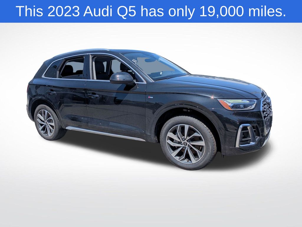 Black Metallic 2023 Audi Q5 SUV / Crossover All-Wheel Drive 7-Speed Automatic