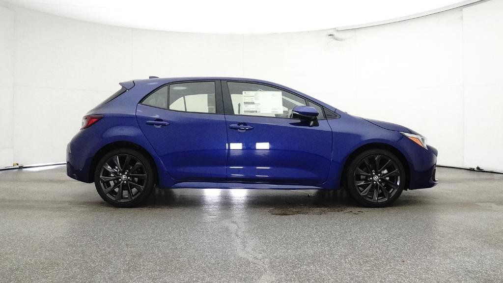 Thumbnail: 2025 Toyota Corolla - 15