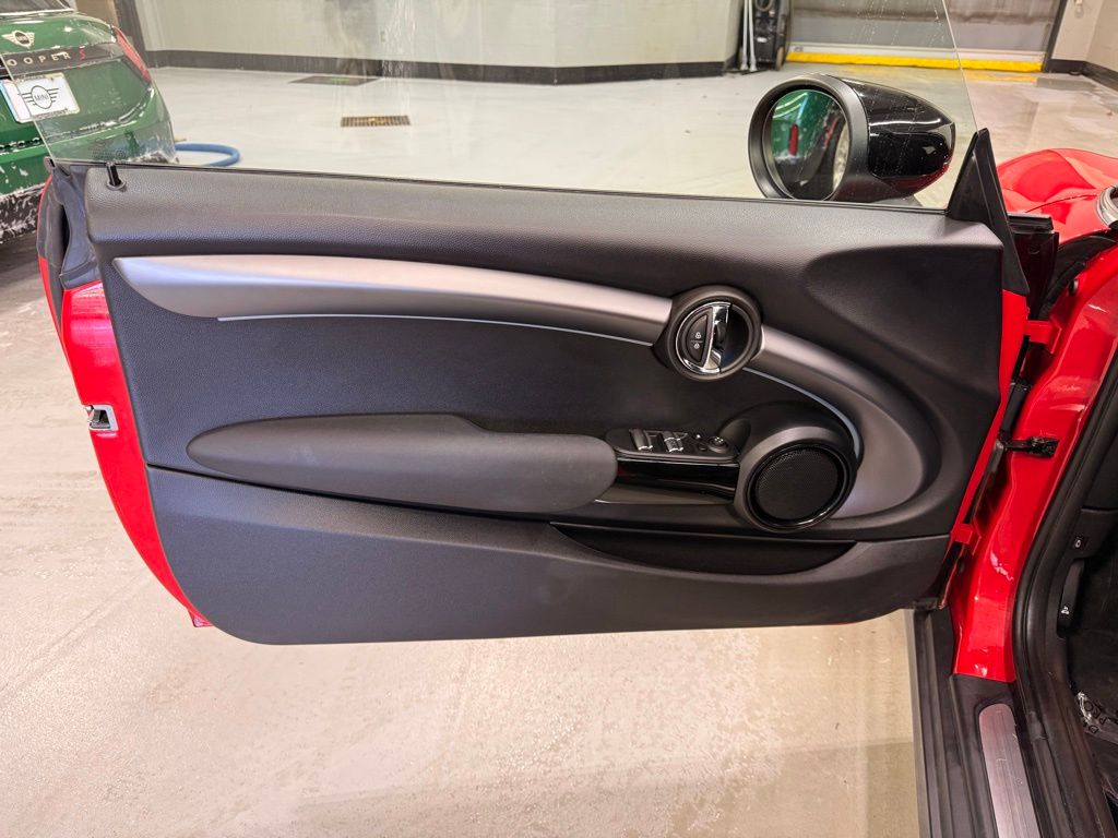 Thumbnail: 2024 MINI Cooper - 10