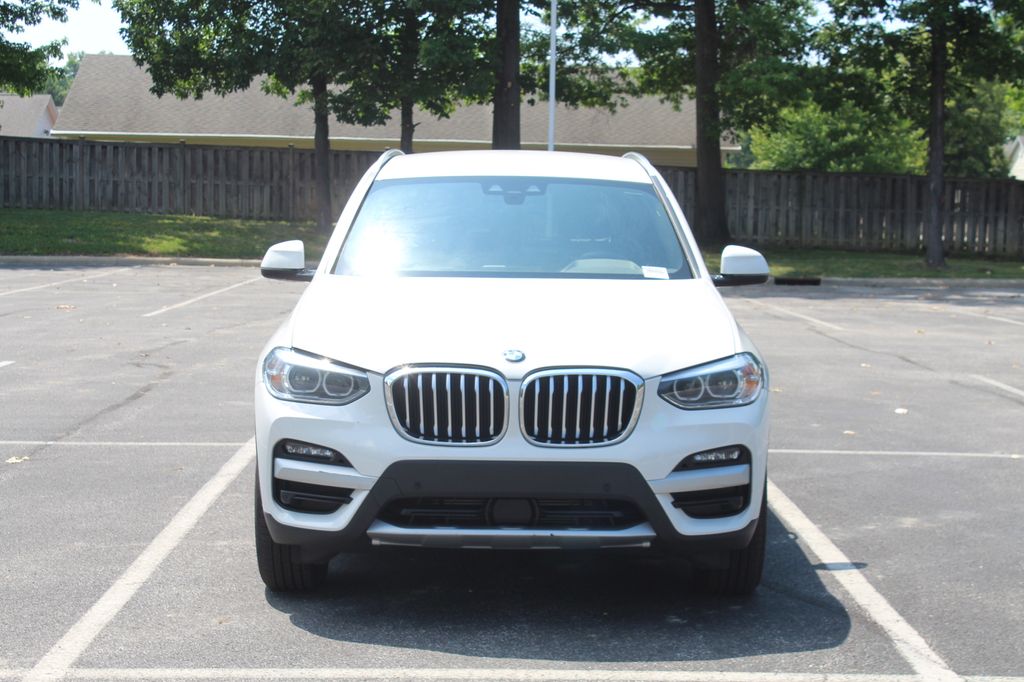 Thumbnail: 2021 BMW X3 - 9