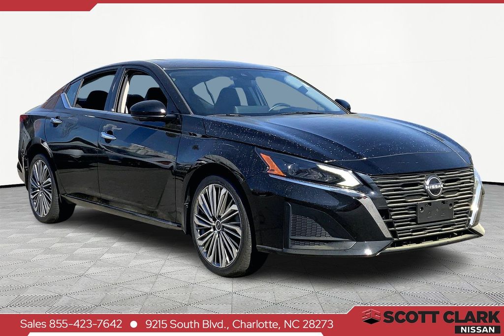 2023 Nissan Altima 2.5 SL