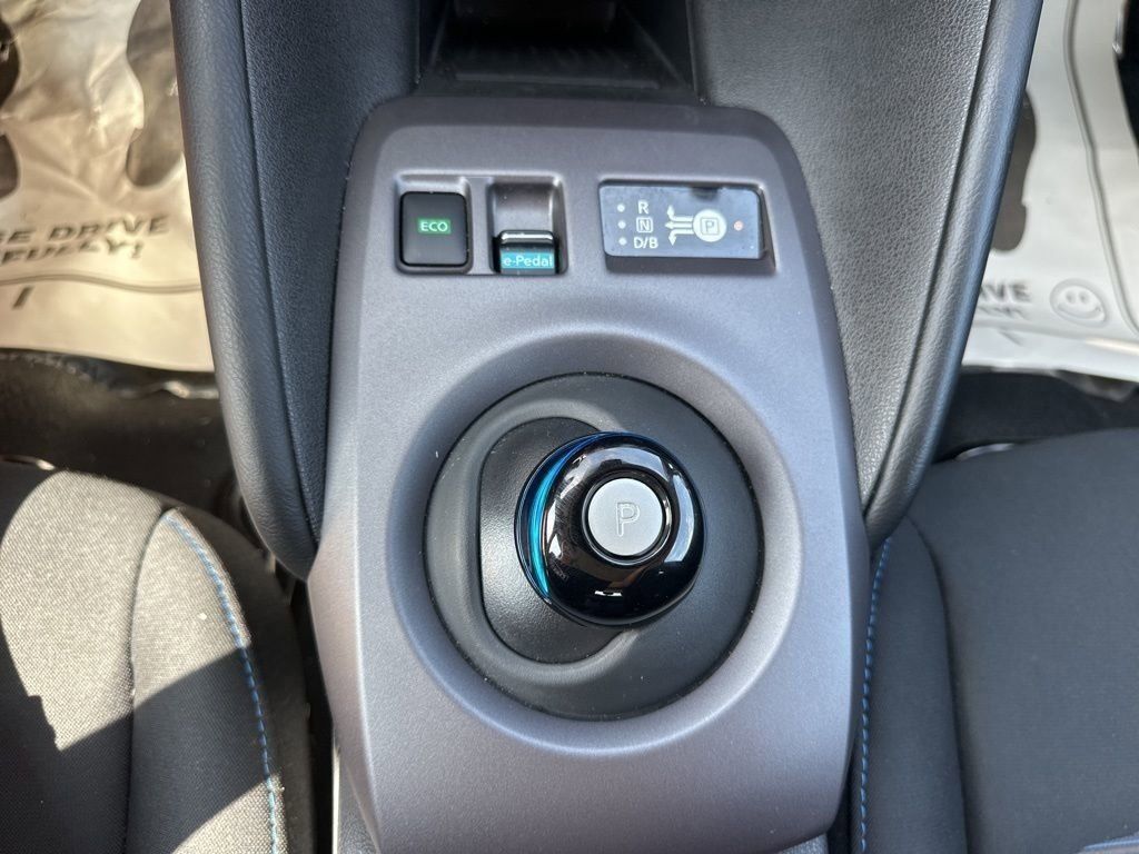 2024 Gun Metallic Nissan LEAF S FWD Hatchback