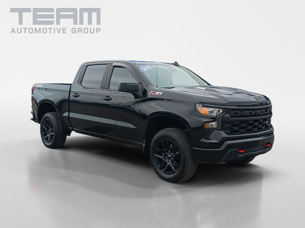 2025 Chevrolet Silverado 1500 Custom Trail Boss Crew Cab 4WD