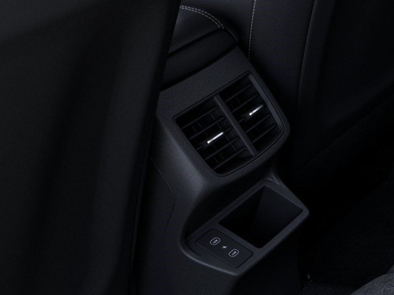 New 2025 Steel Gray Kia X-LINE 1.6T AWD image 26